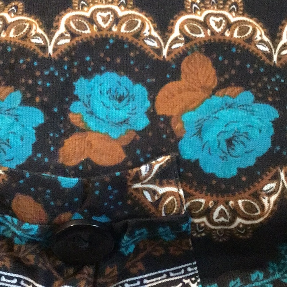 Dress by Papillon patterned patch pocket dress - Picture 3 of 4